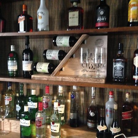 Mildmay Arms Queen Camel Bagian luar foto