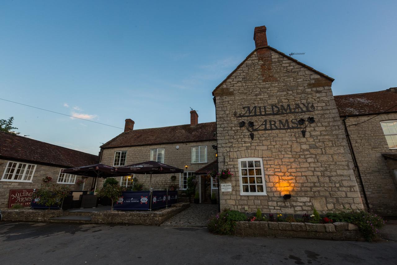Mildmay Arms Queen Camel Bagian luar foto